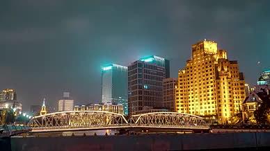 上海外白渡桥夜景延时航拍视频的预览图